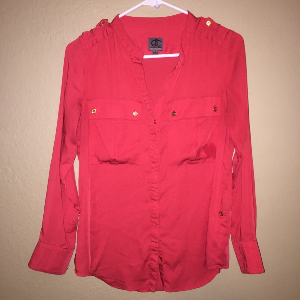 Queen Collection size XS red blouse